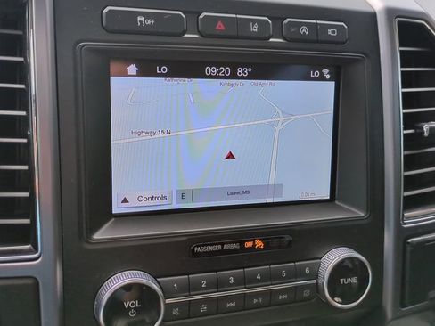 Used 2019 Ford Expedition Platinum RWD image 21