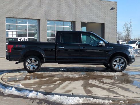 Used 2020 Ford F150 Platinum w/ Technology Package image 9