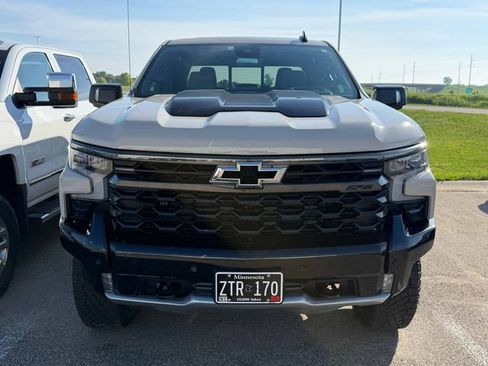 Used 2026 Chevrolet Silverado 1500 ZR2 w/ Dark Appearance Package AWD/4WD image 2