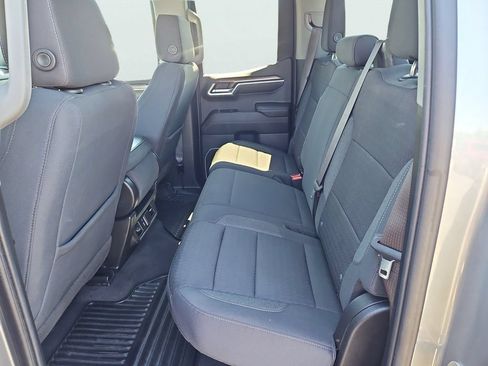 Certified 2023 Chevrolet Silverado 1500 LT AWD/4WD image 32