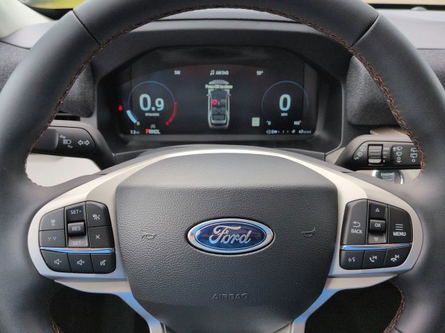 New 2026 Ford Explorer Active RWD image 29