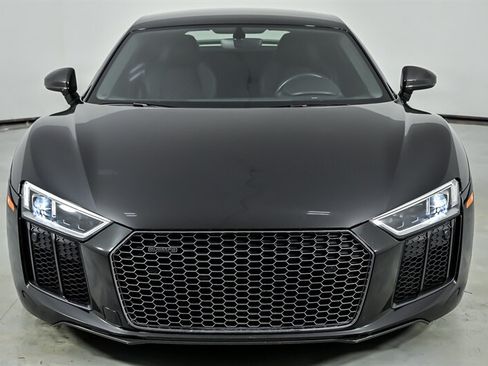 Used 2017 Audi R8 V10 plus AWD/4WD image 4