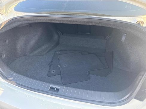 Used 2024 INFINITI Q50 Sensory image 29