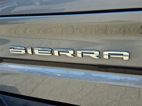 Used 2021 GMC Sierra 1500 AT4 image 31