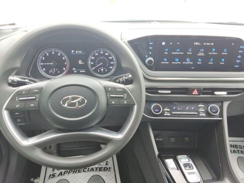 Used 2023 Hyundai Sonata SEL w/ Cargo Package image 12