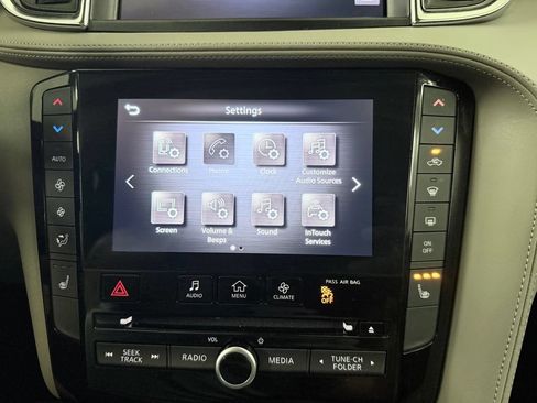 Certified 2023 INFINITI QX50 Luxe FWD image 19