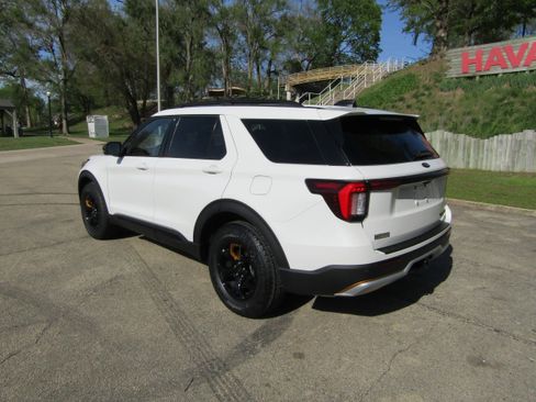 New 2026 Ford Explorer Tremor AWD/4WD image 2