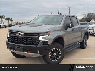 Used 2024 Chevrolet Silverado 1500 ZR2 w/ Technology Package video 1