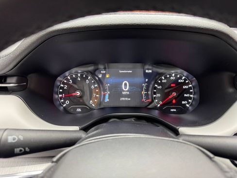 Used 2023 Jeep Compass Limited AWD/4WD image 16