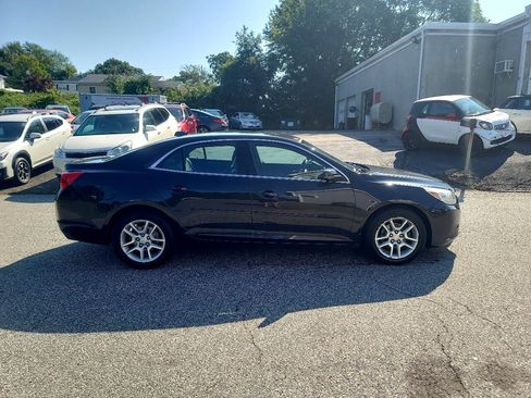 Used 2014 Chevrolet Malibu LT w/ Power Convenience Package image 8