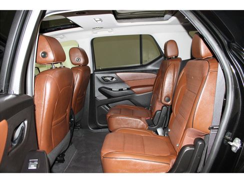 Used 2019 Chevrolet Traverse High Country w/ LPO, Floor Liner Package image 11