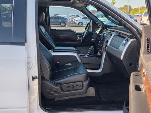 Used 2013 Ford F150 Lariat w/ Lariat Chrome Pkg image 27