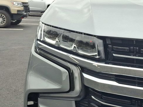 Used 2023 Chevrolet Tahoe LT w/ Luxury Package image 9