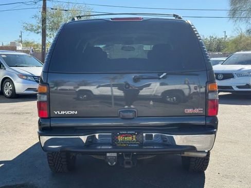 Used 2005 GMC Yukon SLT w/ SLT Preferred Equipment Group image 8