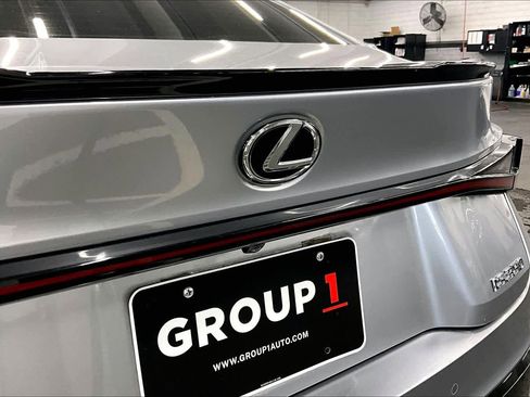 Used 2023 Lexus IS 350 F Sport RWD image 30