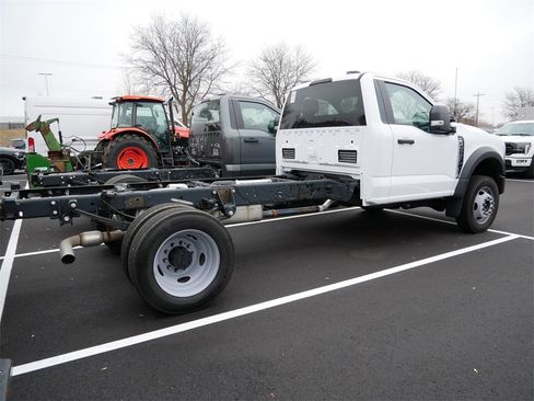 Used 2026 Ford F450 XLT w/ XLT Value Package image 2