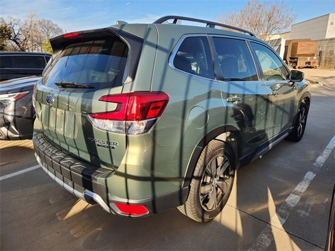 Used 2021 Subaru Forester Touring w/ Popular Package #2 image 4