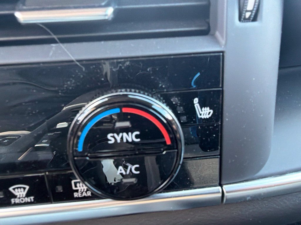 Used 2021 Nissan Rogue S FWD image 31
