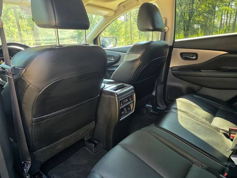 Used 2022 Nissan Murano SL AWD/4WD image 17