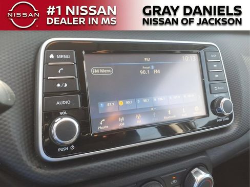 Used 2022 Nissan Kicks S FWD image 16