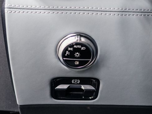 Used 2024 Mercedes-Benz SL 55 AMG 4MATIC image 9