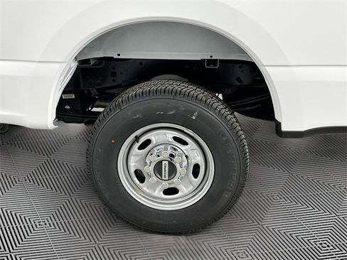 New 2026 Ford F250 XL w/ XL Chrome Package image 16