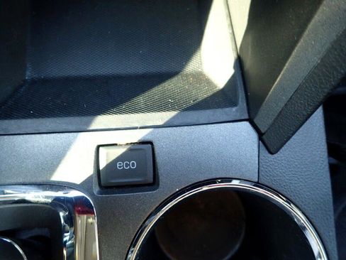 Used 2014 Chevrolet Equinox LS image 19