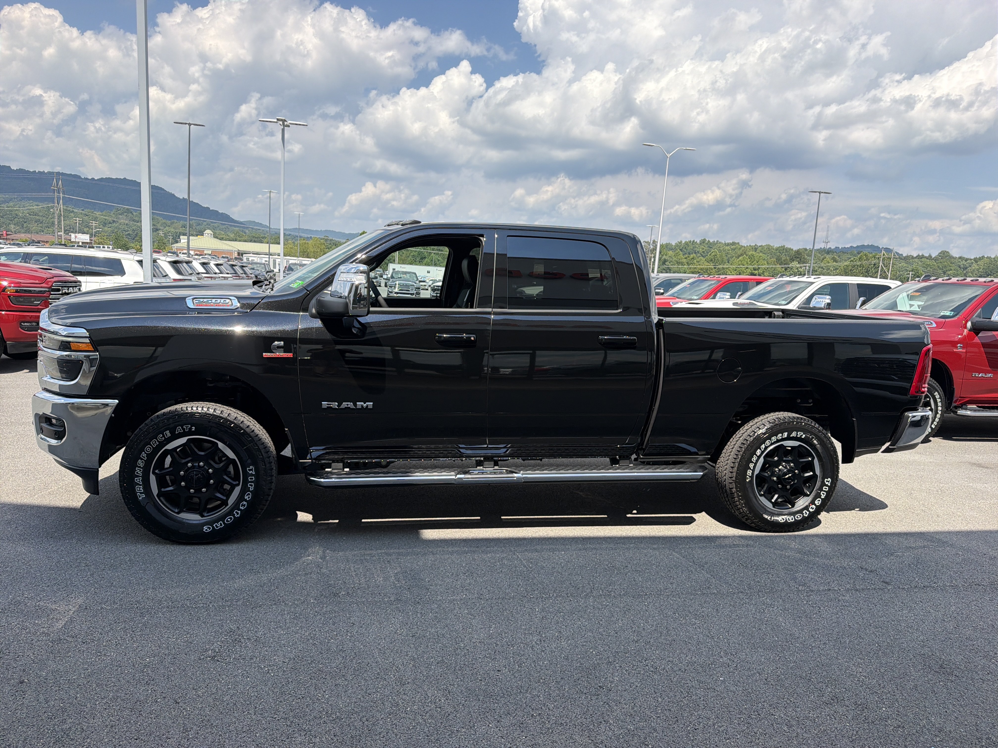 New 2027 RAM 2500 Laramie AWD/4WD image 12