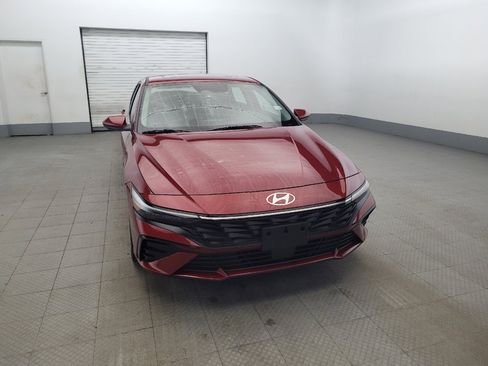 Used 2024 Hyundai Elantra SEL w/ Convenience Package image 14