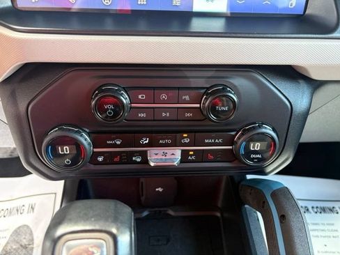 Used 2023 Ford Bronco Wildtrak AWD/4WD image 21