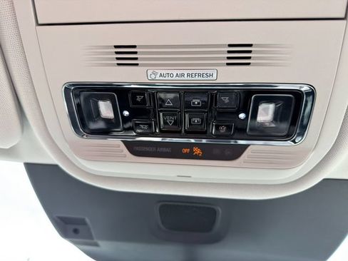 Used 2025 Lincoln Aviator Reserve w/ Equipment Group 201A AWD/4WD image 42