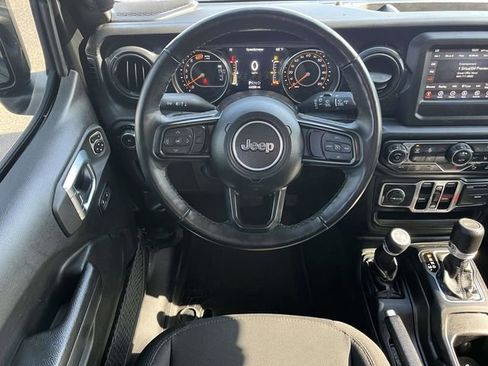 Used 2022 Jeep Wrangler Unlimited Sport AWD/4WD image 17
