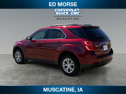Used 2017 Chevrolet Equinox LT w/ Convenience Package image 3