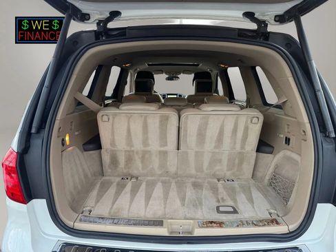 Used 2015 Mercedes-Benz GL 450 4MATIC w/ Appearance Package image 33