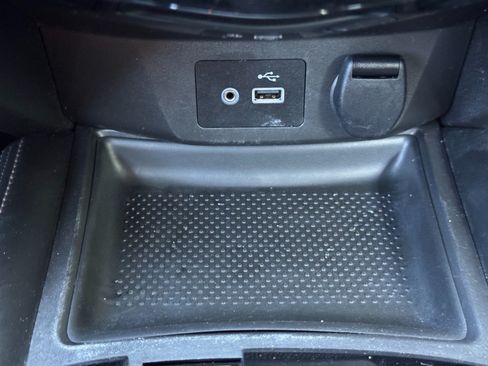 Used 2018 Nissan Rogue SL AWD/4WD image 29