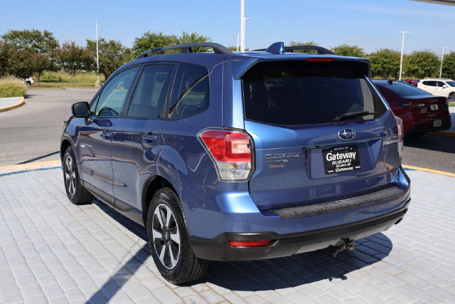 Used 2018 Subaru Forester 2.5i Premium AWD/4WD image 3
