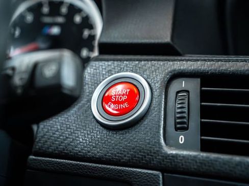 Used 2012 BMW M3 Coupe image 34