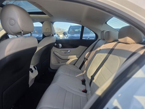 Used 2021 Mercedes-Benz C 300 4MATIC Sedan image 23