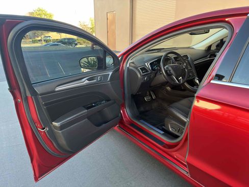 Used 2015 Ford Fusion Energi Titanium w/ Driver Assist Package FWD image 38