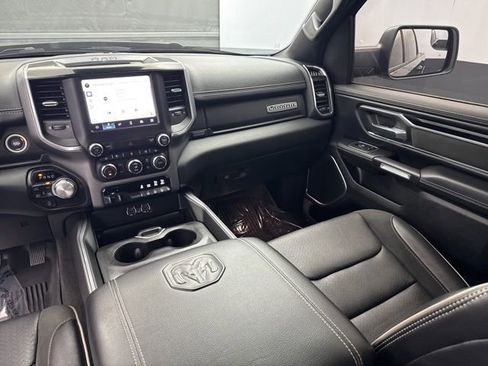 Used 2022 RAM 1500 Laramie w/ Sport Appearance Package image 13
