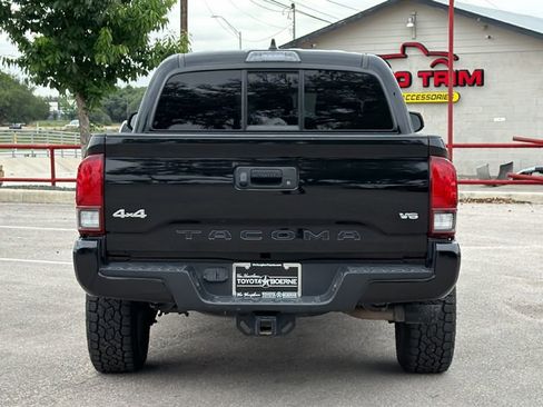 Certified 2023 Toyota Tacoma SR AWD/4WD image 7