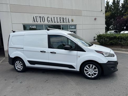 Used 2017 Ford Transit Connect XL FWD image 2