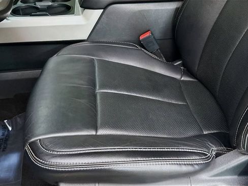 Used 2020 Ford F350 Lariat w/ Lariat Ultimate Package image 19