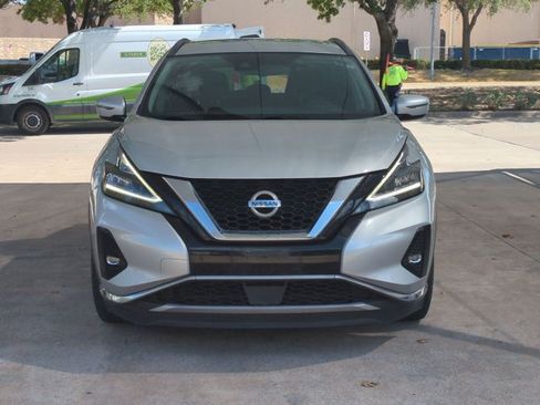 Used 2021 Nissan Murano SV FWD image 2