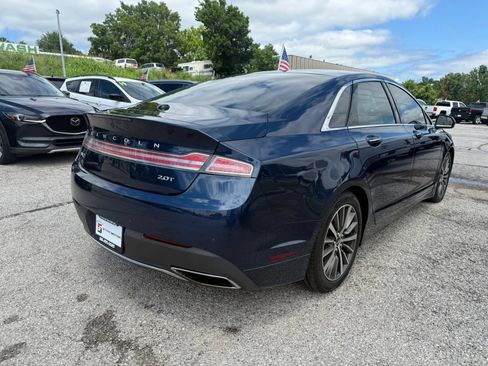 Used 2017 Lincoln MKZ Select FWD image 3
