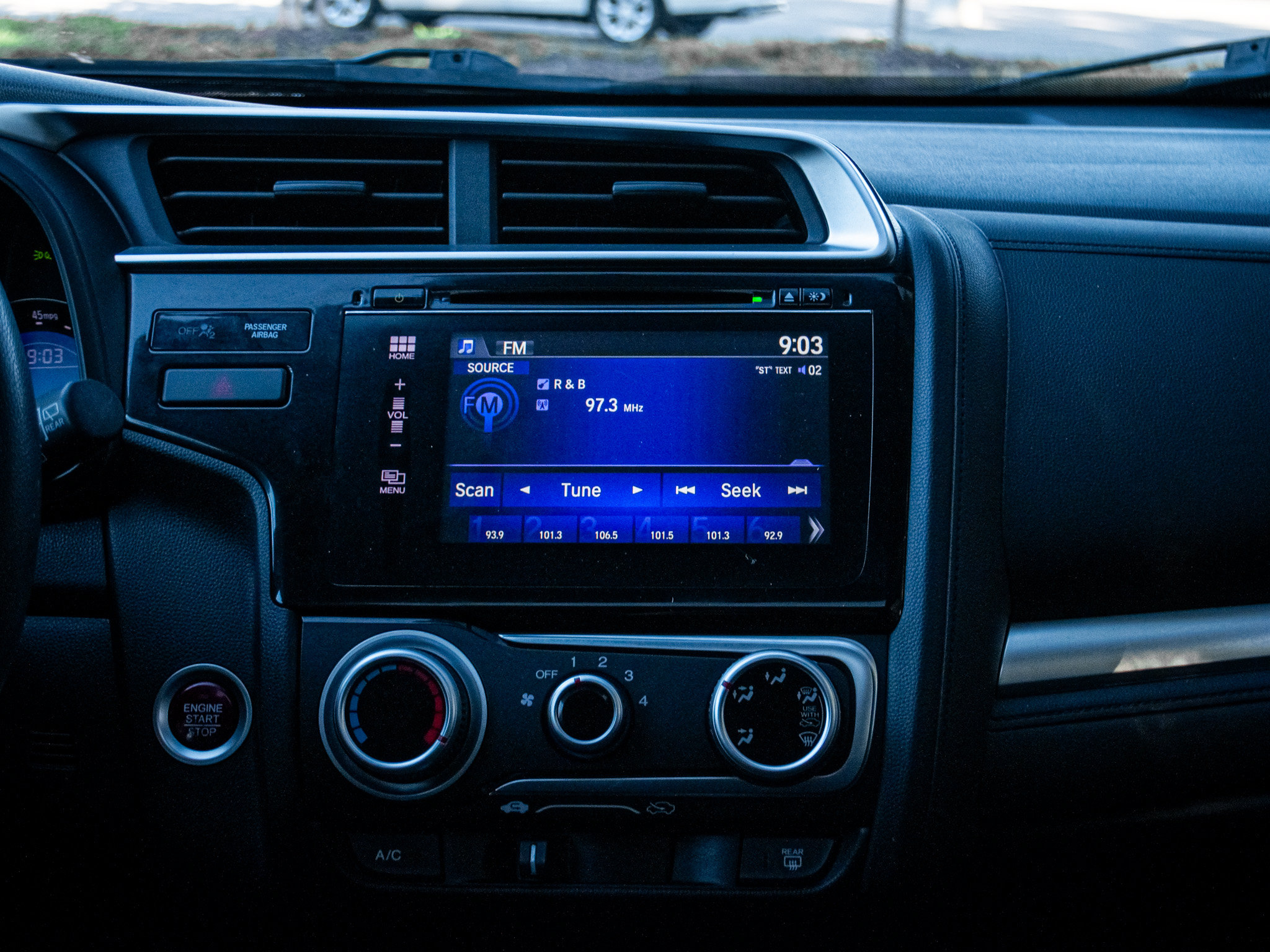 Used 2017 Honda Fit EX image 29