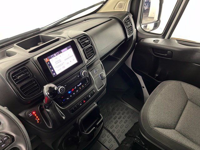 Used 2025 RAM ProMaster 2500 w/ U-Haul Equipment Group FWD image 28