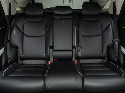 New 2026 Genesis GV70 2.5T Advanced image 30