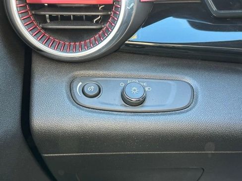 Used 2024 Chevrolet Trax RS w/ Driver Confidence Package image 19