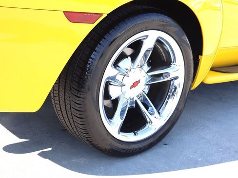 Used 2003 Chevrolet SSR w/ Preferred Equipment Group image 33